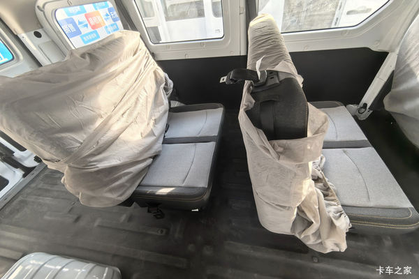 优惠0.8万 漳州市星享V6E功能版电动封闭厢货火热促销中