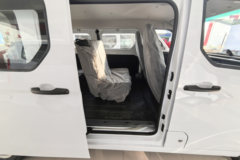 远程星享V6E功能版 6座纯电动轻客 智芯35.6kWh