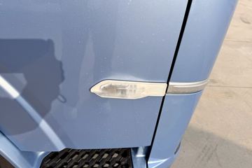 ���桤��EH Pro ���� ��ɲ 4.18�׵��Ŵ��綯��դʽ�Ῠ ����100.16kWhͼƬ
