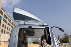 蓝擎·悦EH Pro 宽体 气刹 4.18米单排纯电动仓栅式轻卡 弗迪100.16kWh