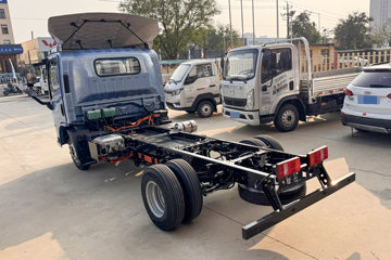 ���桤��EH Pro ���� ��ɲ 4.18�׵��Ŵ��綯��դʽ�Ῠ ����100.16kWhͼƬ