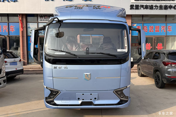 蓝擎·悦EH Pro 宽体 气刹 4.18米单排纯电动栏板轻卡 潍柴120.8kWh