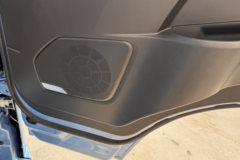 蓝擎·悦EH Pro 宽体 气刹 4.18米单排纯电动仓栅式轻卡 弗迪100.16kWh