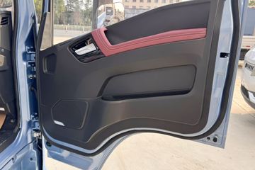 ���桤��EH Pro ���� ��ɲ 4.18�׵��Ŵ��綯��դʽ�Ῠ ����100.16kWhͼƬ