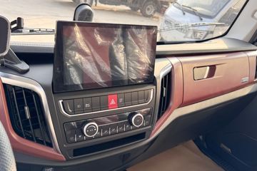 ���桤��EH Pro ���� ��ɲ 4.18�׵��Ŵ��綯��դʽ�Ῠ ����100.16kWhͼƬ