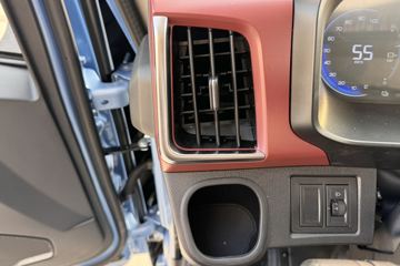 ���桤��EH Pro ���� ��ɲ 4.18�׵��Ŵ��綯��դʽ�Ῠ ����100.16kWhͼƬ