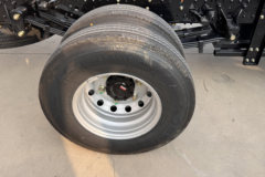 蓝擎·悦EH Pro 宽体 气刹 4.18米单排纯电动仓栅式轻卡 弗迪100.16kWh