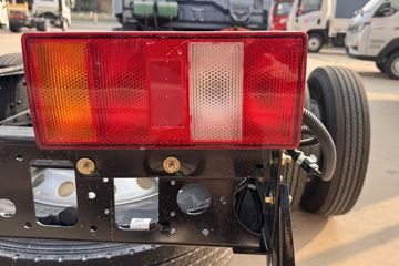 ���桤��EH Pro ���� ��ɲ 4.18�׵��Ŵ��綯��դʽ�Ῠ ����100.16kWhͼƬ