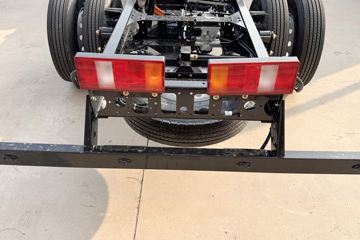 ���桤��EH Pro ���� ��ɲ 4.18�׵��Ŵ��綯��դʽ�Ῠ ����100.16kWhͼƬ