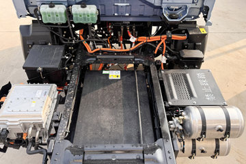 ���桤��EH Pro ���� ��ɲ 4.18�׵��Ŵ��綯��դʽ�Ῠ ����100.16kWhͼƬ