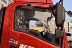 蓝擎轻卡 后浪Z1 140马力 4.18米单排厢式轻卡