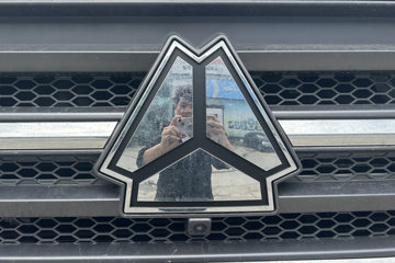 ��������HOWO TS7 ����� 11.1L���� 460���� 8X4 �й�����12�� 9.6����ʽ�ػ���ͼƬ