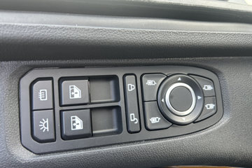 ��������HOWO TS7 ����� 11.1L���� 460���� 8X4 �й�����12�� 9.6����ʽ�ػ���ͼƬ