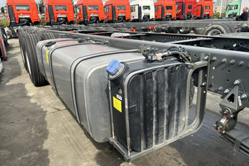 ��������HOWO TS7 ����� 11.1L���� 460���� 8X4 �й�����12�� 9.6����ʽ�ػ���ͼƬ