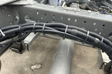 ��������HOWO TS7 ����� 11.1L���� 460���� 8X4 �й�����12�� 9.6����ʽ�ػ���ͼƬ