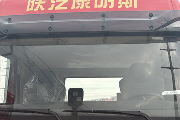 �����ؿ����� ݼӢ�� 4.5L���� 240���� 4X2 ��ʿ��8�� 9.8����������ʽ�ػ���ͼƬ