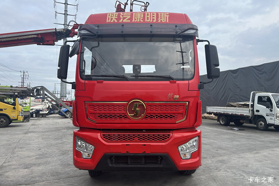 ��������˹ ���� ݼӢ�� 4.5L���� 240���� 4X2 ��ʿ��8�� 6.8���Ű��դʽ�ػ���
