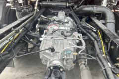 陕汽重卡龙骥 菁英版 4.5L柴油 240马力 4X2 法士特8档 9.8米翼开启厢式载货车