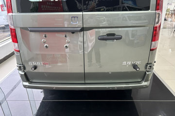 Զ�� ȫ������V7E���ܰ� 2025�� �ǻ۰� 7�� ���綯��� ����ʱ��50.2kWhͼƬ