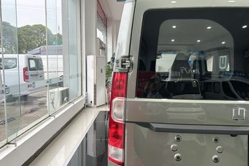 Զ�� ȫ������V7E���ܰ� 2025�� �ǻ۰� 7�� ���綯��� ����ʱ��50.2kWhͼƬ