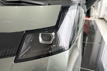 Զ�� ȫ������V7E���ܰ� 2025�� �ǻ۰� 7�� ���綯��� ����ʱ��50.2kWhͼƬ