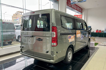 Զ�� ȫ������V7E���ܰ� 2025�� �ǻ۰� 7�� ���綯��� ����ʱ��50.2kWhͼƬ