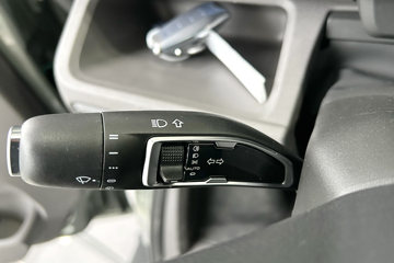 Զ�� ȫ������V7E���ܰ� 2025�� �ǻ۰� 7�� ���綯��� ����ʱ��50.2kWhͼƬ