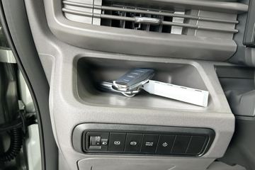 Զ�� ȫ������V7E���ܰ� 2025�� �ǻ۰� 7�� ���綯��� ����ʱ��50.2kWhͼƬ