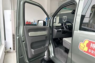 Զ�� ȫ������V7E���ܰ� 2025�� �ǻ۰� 7�� ���綯��� ����ʱ��50.2kWhͼƬ