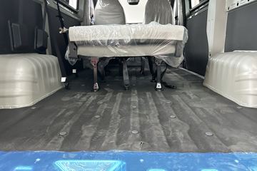 Զ�� ȫ������V7E���ܰ� 2025�� �ǻ۰� 7�� ���綯��� ����ʱ��50.2kWhͼƬ