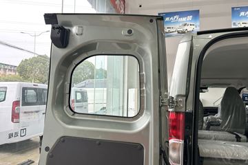 Զ�� ȫ������V7E���ܰ� 2025�� �ǻ۰� 7�� ���綯��� ����ʱ��50.2kWhͼƬ