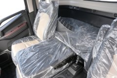 江淮 骏铃A9 舒适版 2.5L柴油 172马力 星瑞6档 3.85米排半栏板轻卡