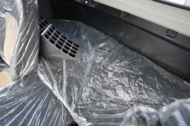 骏铃A9&nbsp;载货车驾驶室                                               图片