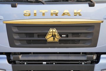 �����ǵ¿�SITRAK G7M 6X4 ���綯ǣ���� ����ʱ��528kWhͼƬ