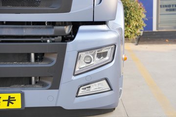 �����ǵ¿�SITRAK G7M 6X4 ���綯ǣ���� ����ʱ��528kWhͼƬ