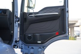 SITRAK G7M&nbsp;电动牵引车驾驶室图片