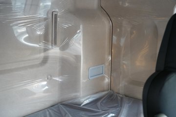 �����ǵ¿�SITRAK G7M 6X4 ���綯ǣ���� ����ʱ��528kWhͼƬ