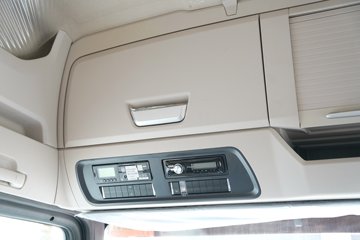 �����ǵ¿�SITRAK G7M 6X4 ���綯ǣ���� ����ʱ��528kWhͼƬ