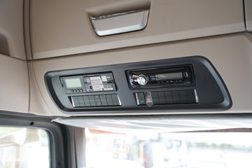 �����ǵ¿�SITRAK G7M 6X4 ���綯ǣ���� ����ʱ��528kWhͼƬ