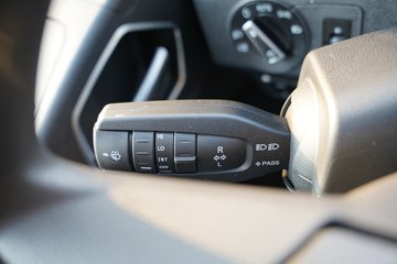 �����ǵ¿�SITRAK G7M 6X4 ���綯ǣ���� ����ʱ��528kWhͼƬ