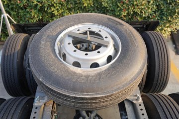 �����ǵ¿�SITRAK G7M 6X4 ���綯ǣ���� ����ʱ��528kWhͼƬ