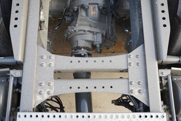 �����ǵ¿�SITRAK G7M 6X4 ���綯ǣ���� ����ʱ��528kWhͼƬ