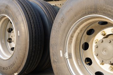 �����ǵ¿�SITRAK G7M 6X4 ���綯ǣ���� ����ʱ��528kWhͼƬ