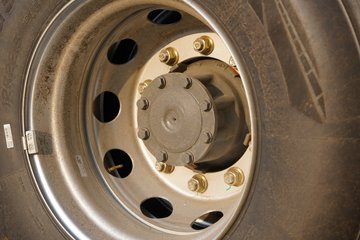 �����ǵ¿�SITRAK G7M 6X4 ���綯ǣ���� ����ʱ��528kWhͼƬ