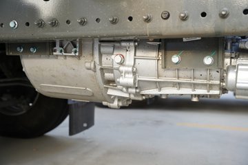 �����ǵ¿�SITRAK G7M 6X4 ���綯ǣ���� ����ʱ��528kWhͼƬ