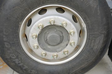 �����ǵ¿�SITRAK G7M 6X4 ���綯ǣ���� ����ʱ��528kWhͼƬ