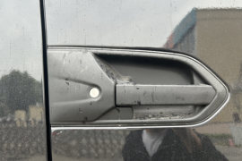 黄河H7&nbsp;牵引车外观                                                图片