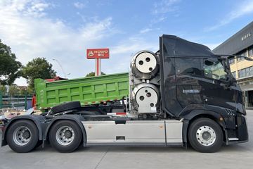 �����ƺ�H7 14.6L LNG 630���� 6X4 �й�����16�� AMT�Զ��� ǣ����ͼƬ