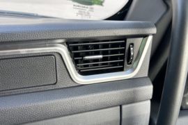 黄河H7&nbsp;牵引车驾驶室                                               图片