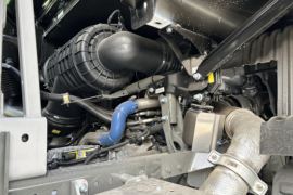 黄河H7&nbsp;牵引车底盘                                                图片